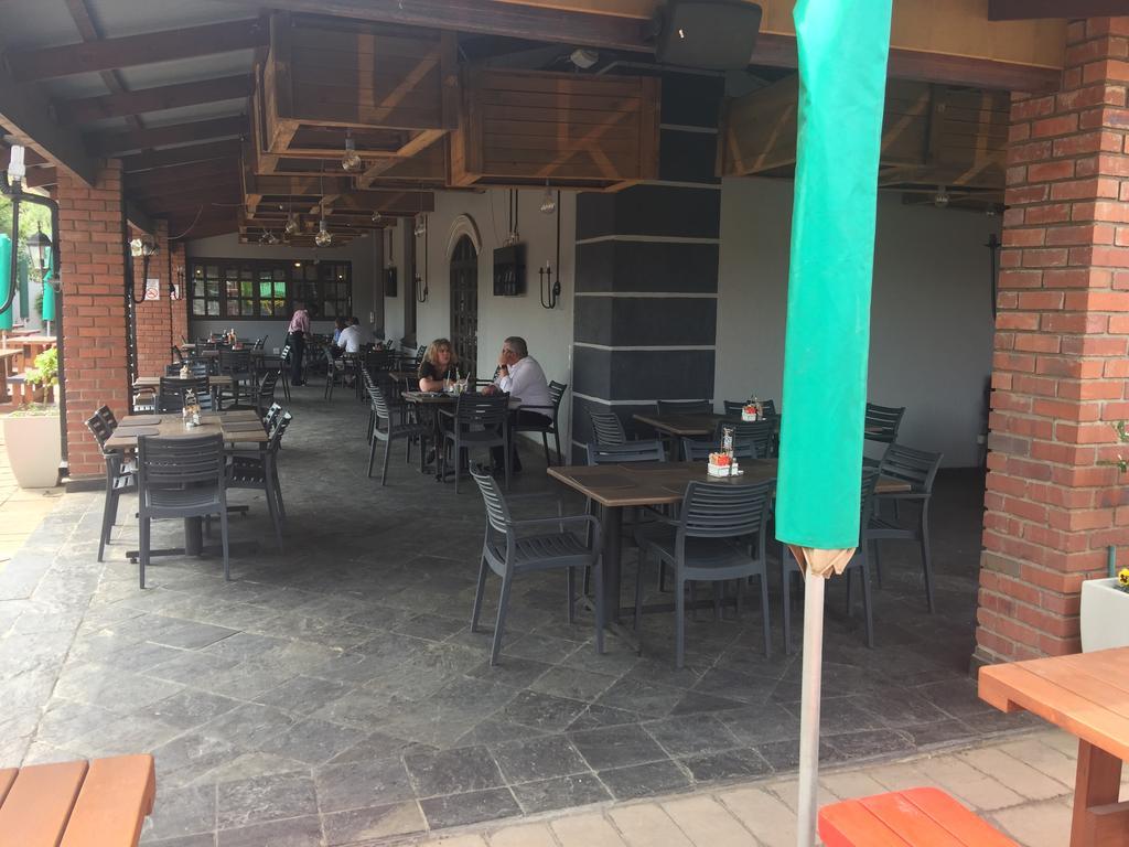Picanha Grill Guest House & Events Venue Nigel Exteriör bild